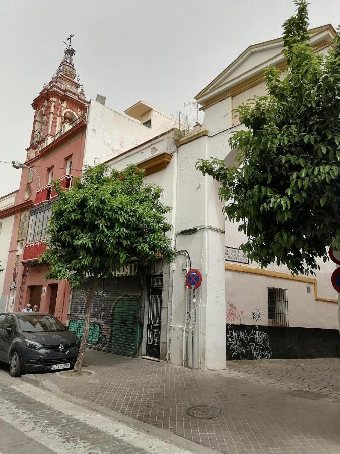 Almona Junto Al Rio - Kainga Homes Sevilla Bagian luar foto